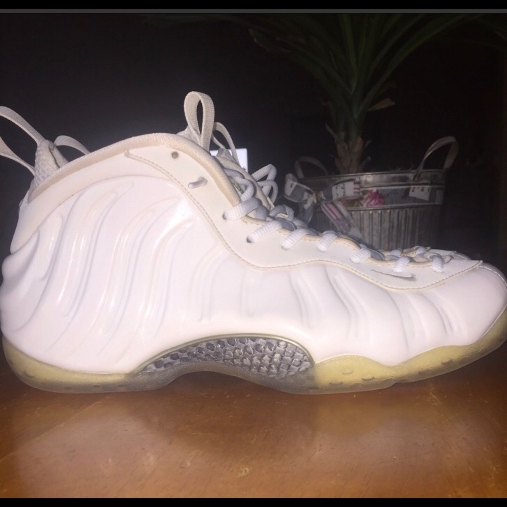 Foam posits